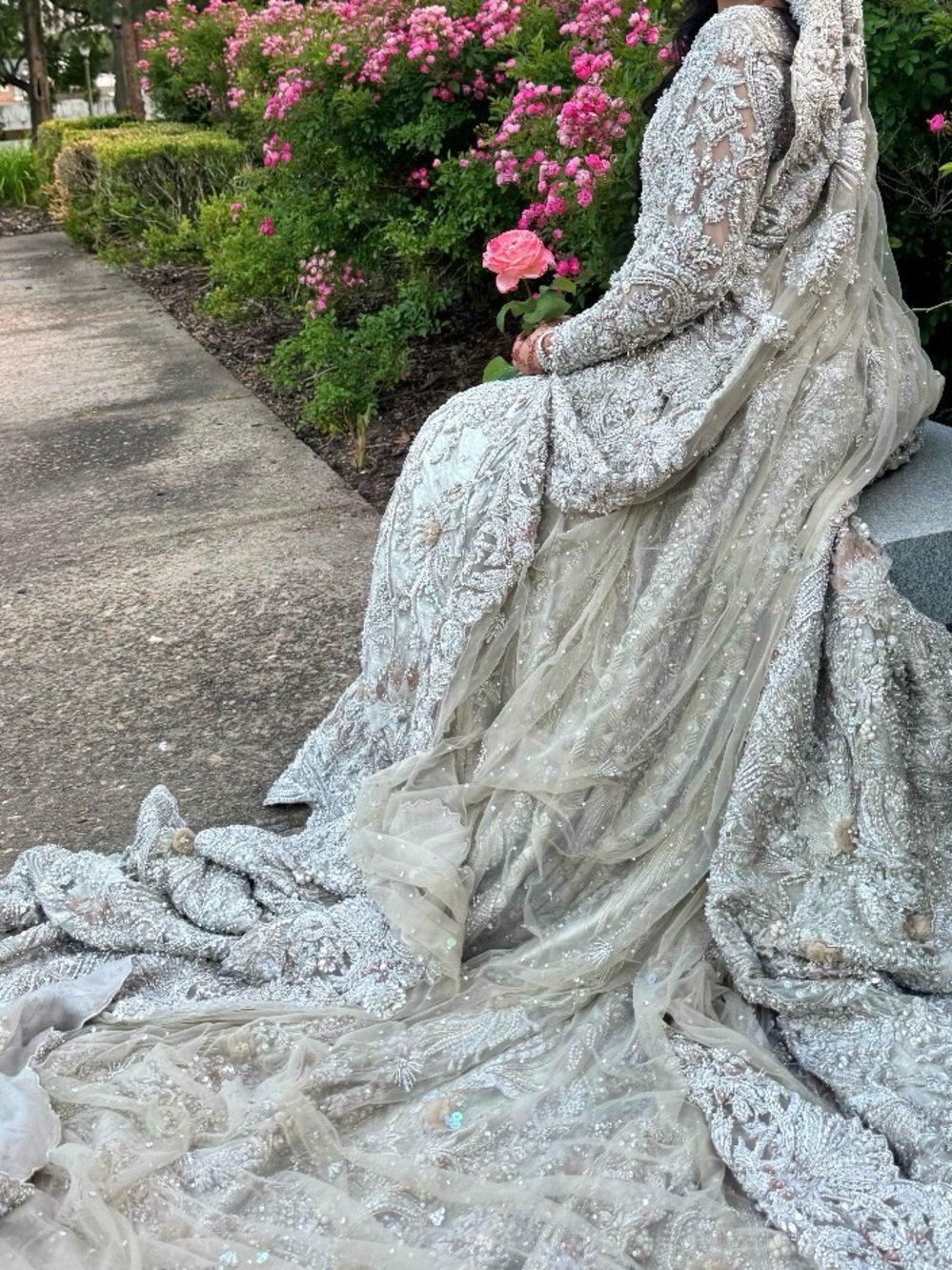 Suffuse Pakistani bridal dress